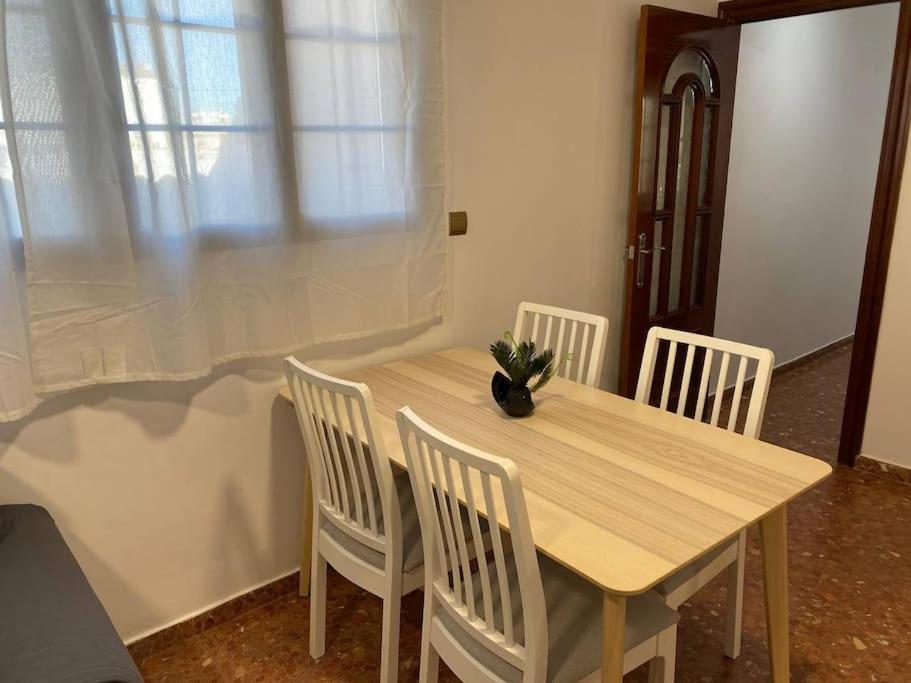 Ferienwohnung Piso Grande De 120 M2, A 15' De La Playa En Coche Huelva Exterior foto
