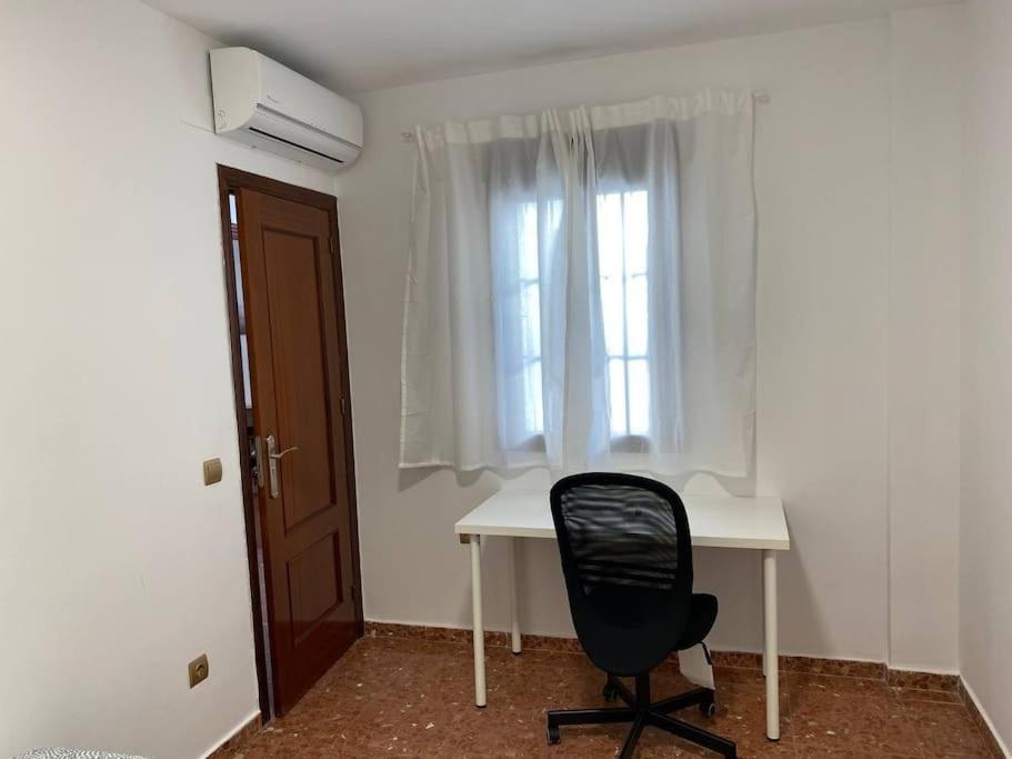 Ferienwohnung Piso Grande De 120 M2, A 15' De La Playa En Coche Huelva Exterior foto